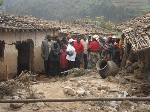 inzu zo mu murenge wa Sebeya zasenyuwe n