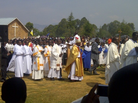 Umuhango wo gutaha Paruwasi yitiriwe “Bikira Mariya Umwamikazi wa Kibeho” wayobowe na Musenyeri wa Diyoseze ya Ruhengeri.