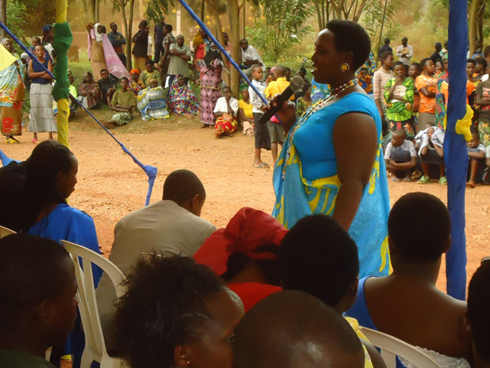 Umuyobozi wungirije w'akarere ka Kayonza yemeza ko hari abagore batumva neza ibijyanye n'uburinganire.