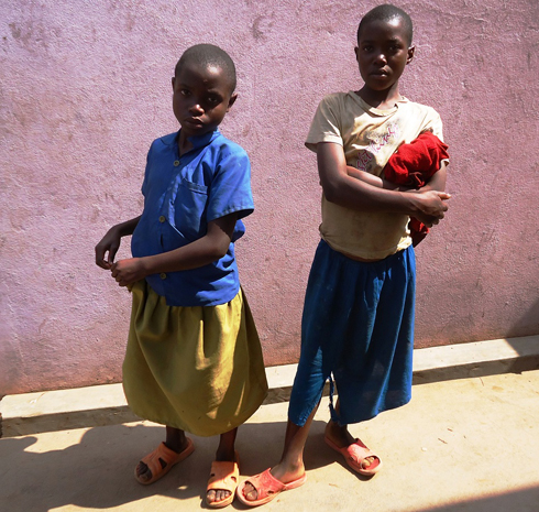 Mutuyimana na Nzayituriki.