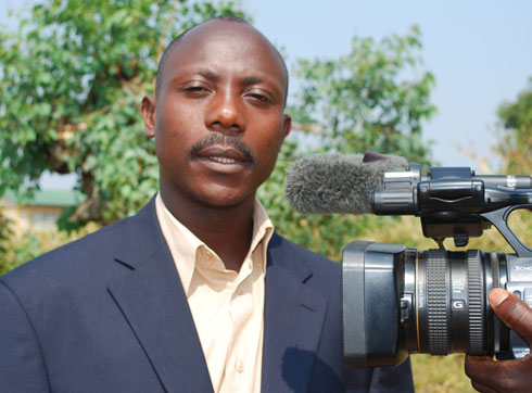 Ndayisaba François Perezida wa Korali “ Abakoze bagororerwe”.