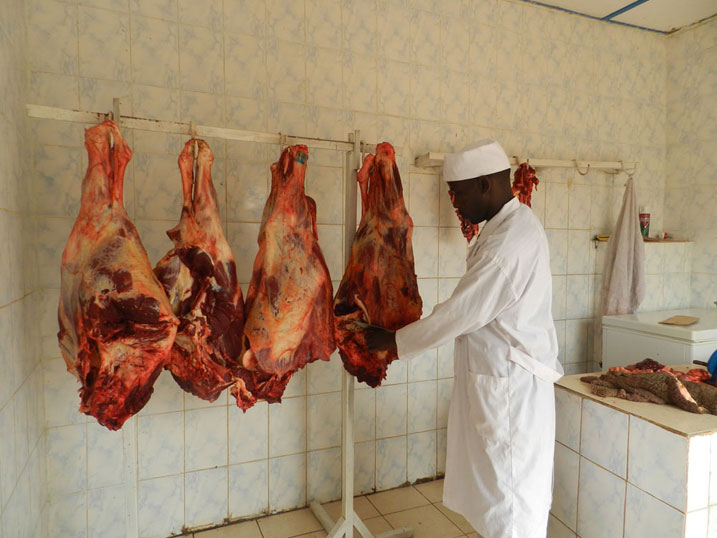 Ngo ikigamijwe ni ukugira ahacururizwa hatunganye.