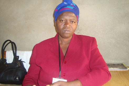 Niyirema Gaudiose, umuvuzi gakondo mu karere ka Nyamagabe.