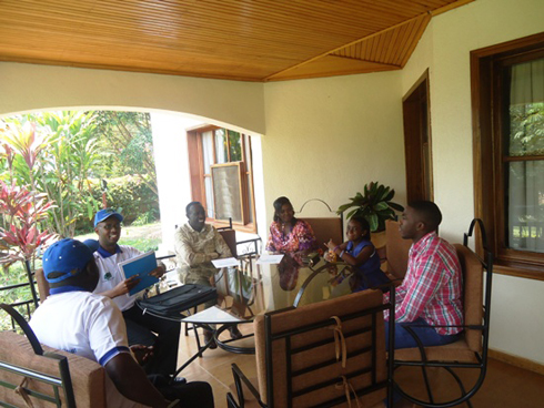 Urugo rwa Perezida wa Sena, Dr Jean Damascene Ntawukuriryayo ruri mu ngo z