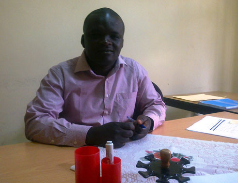 Dr Guillain Lwesso, uyobora ibitaro bya Nyanza mu buryo bw'agateganyo