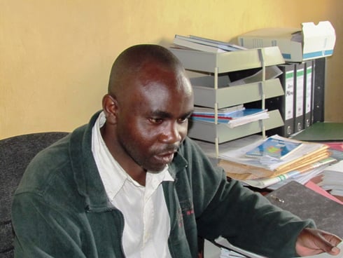 Umukozi ushinzwe ubuhinzi mu karere ka Nyabihu, Nyirimanzi Jean Pierre.