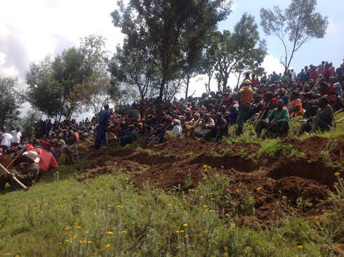 Nyuma y'umuganda abaturage bahawe ubutumwa butandukanye.