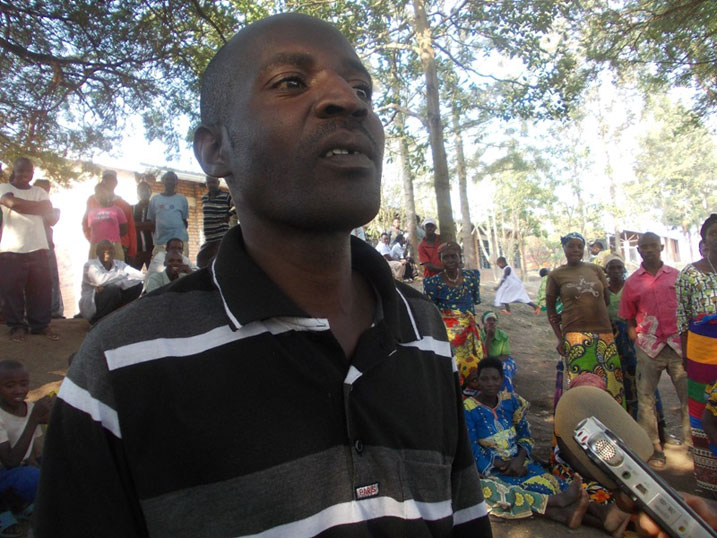 Nzisabira Leonidas avuga ko gushaka abagore batatu byamuviriyemo igihombo.