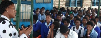 Abakobwa bakwiye kwitabwaho kandi bakarindwa n