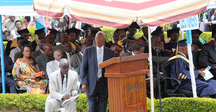 Pasitoro Ezira Mpyisi atanga ikiganiro muri INILAK.