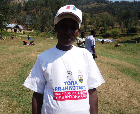 Perepetuwa avuga ko azatora FPR kubera ko yatumye ahindura imibereho yari abayemo, agatera imbere.