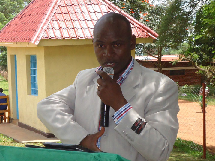 Umuyobozi w'inama y'igihugu y'abafite ubumuga aravuga ko ibyiciro byari bisanzweho ngo bitagaragazaga neza ubufasha bwakwiye guhabwa.