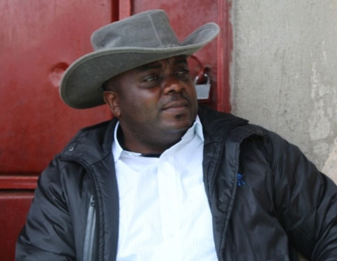 Umuyobozi wa M23, Bertrand Bisiimwa, yasabye abarwanyi be guhagarika intambara.