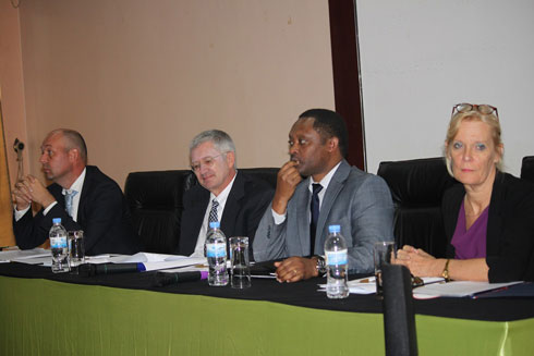 Umuyobozi wa RGB (uwa kabiri iburyo) niwe wari uyoboye inama ngishwanama n