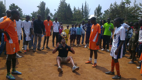 Quinton Fortune abereka tumwe mu tuntu azi gukora.