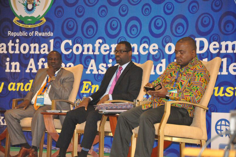 Abatanze ikiganiro ku gipimo cy'imiyoborere mu nama ya ICDGAAM.