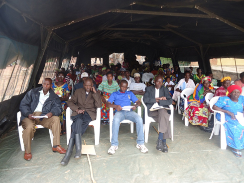 Bamwe mu barokotse bo mu karere ka Bugesera baje kwivuza.