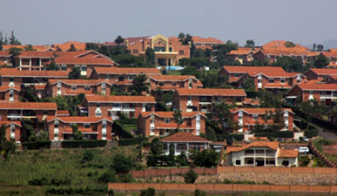 RSSB ishora amafaranga mu gushakira Abaturarwanda aho batura kandi ikunguka.