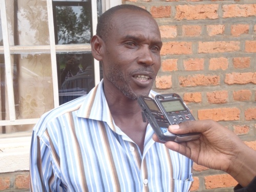 Ruhatangabo ngo kumwishyura yabifashe nk'igitangaza kuko yari yaravanyeyo amaso.