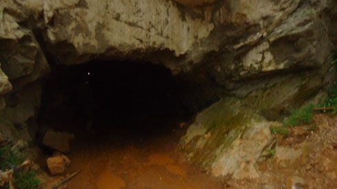 Iyo baturikije urutambi bashaka amabuye y