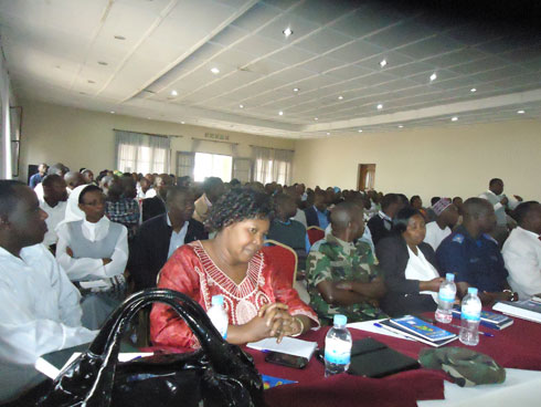 Abayobozi mu karere ka Rulindo basanga kutishyura abacitse ku icumu imitungo yabo yasahuwe muri Jenoside bibangamira ubumwe n