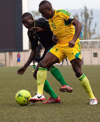 Rutahizamu Jimmy Mbaraga wari kapiteni wa AS Kigali agiye kujya ashakira ibitego Police FC.