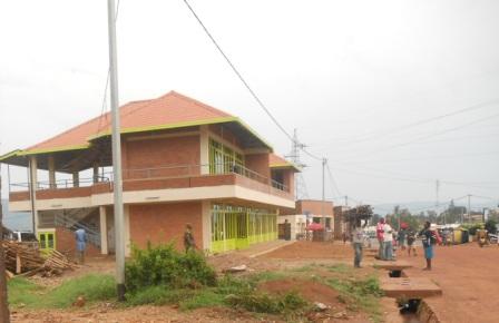 Ruyenzi yabaye umujyi.