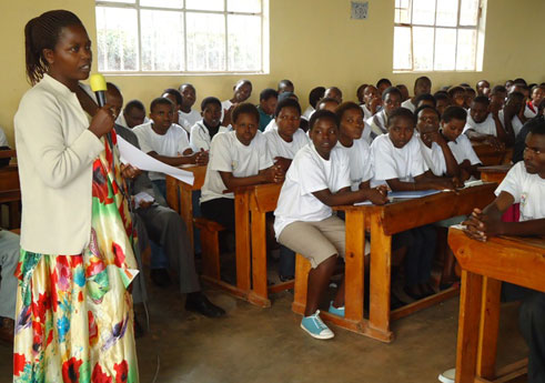 Komiseri Landrada yasabye intore kuzarwanirira Ubunyarwanda mu gihe hagira ushaka kubuhungabanya