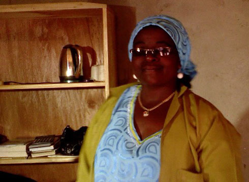 Rwiyemezamirimo Sinzamuhara asaba abandi bategarugori gutinyuka nabo bakihangira imirimo.