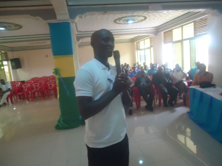 SIBOMANA Jean De Dieu, umuhuzabikorwa wa Health Entrepreneurs mu karere ka Rusizi.