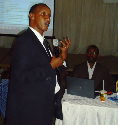 Safari Patrick uhagarariye Global Partnership in Water Management mu Rwanda