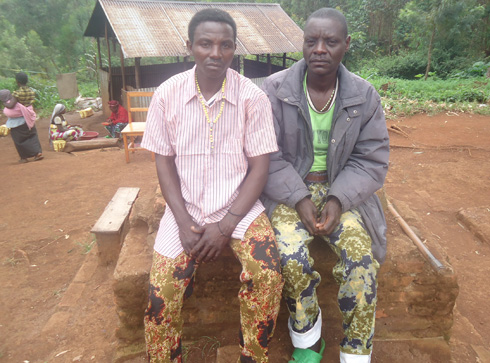 Sergent Major Ruhumuriza Joseph na Sergent Major Nzeyimana bitandukanyije na FDLR. 