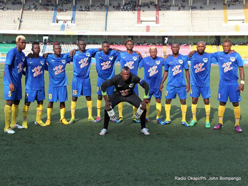 Sina, uwa gatatu uturutse ibumoso, asigaye akina muri Lupopo muri Congo.