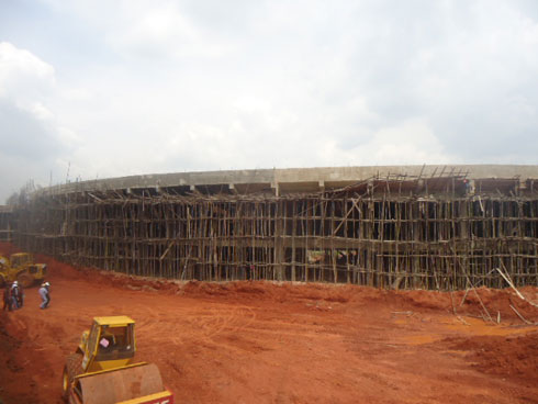 Imirimo yo kubaka sitade ya Huye igiye kurangira.