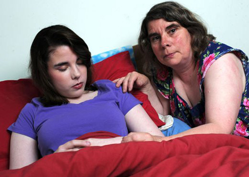 Umubyeyi we Bernie ati “umwana arasinzira bikandenga.”