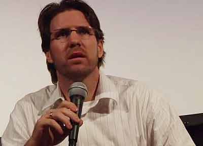 Steve Hege n'abo bafatanyije gusesengura ibibazo bya Kongo ngo baharabitse u Rwanda nkana.