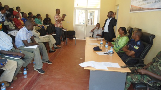 Umuhuzabikorwa w'umushinga Strive Foundation-Rwanda, avuga ko biteguye guteza imbere abagore n'urubyiruko.