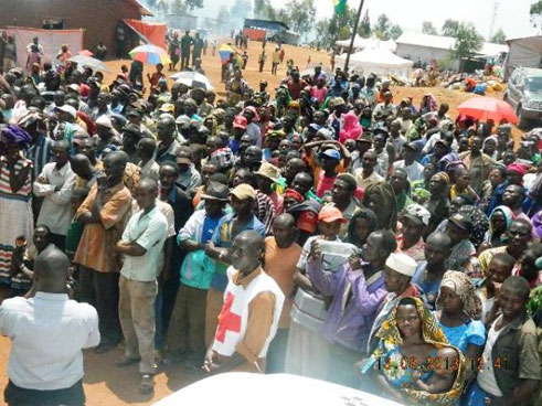 Abari kwirukanwa muri Tanzaniya baravuga ko batwawe nabi kandi batabemereye kugira icyo basohokana ahahoze ari iwabo