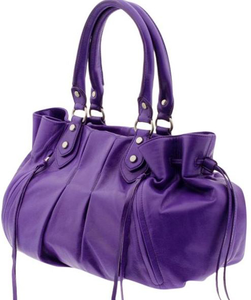 Tumwe muri utu dukapu ngo tugendanwamo ibyatera indwara.