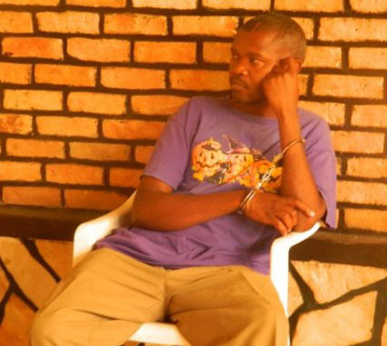 Twiringiyimana Stanislas ukurikiranyweho kuburanira abantu atabifitiye uburenganzira.