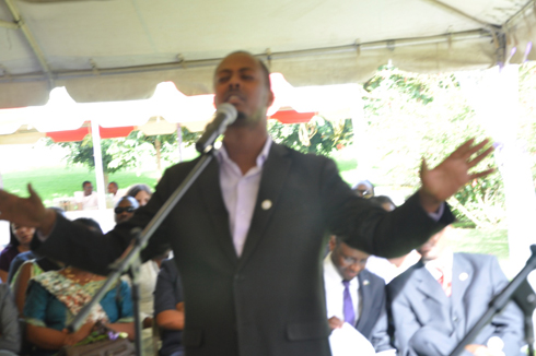 Kizito Mihigo yaririmbye indirimbo z'icyunamo