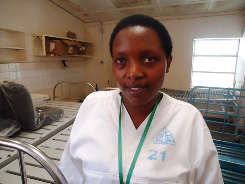 Umuforomokazi ushinzwe ihohoterwa yemeza ko ibikoresho bahawe byari bikenewe. (Foto:L. Nshimiyimana).