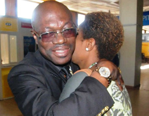 Umuhungu wa Mobutu ageze ku kibuga cy'indege cya Kanombe.