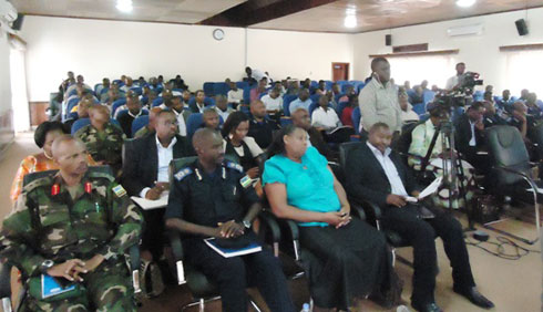 Abayobozi b'umujyi wa Kigali, aba Polisi n'Ingabo, mu nama y'ubufatanye bwo kurinda umutekano no kwita ku isuku n'isukura.