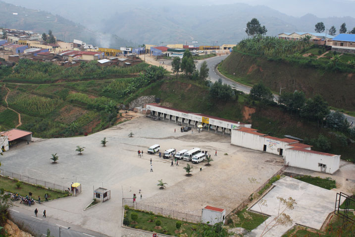 Umujyi wa Ngororero wabonye gare nshya.