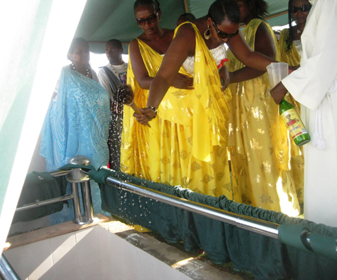 Umukobwa wa Sentore amusezeraho n'ikiniga cyinshi