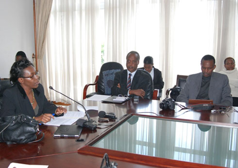 Umulisa, umunyamabanga uhoraho muri MIGEPROF mu kiganiro n