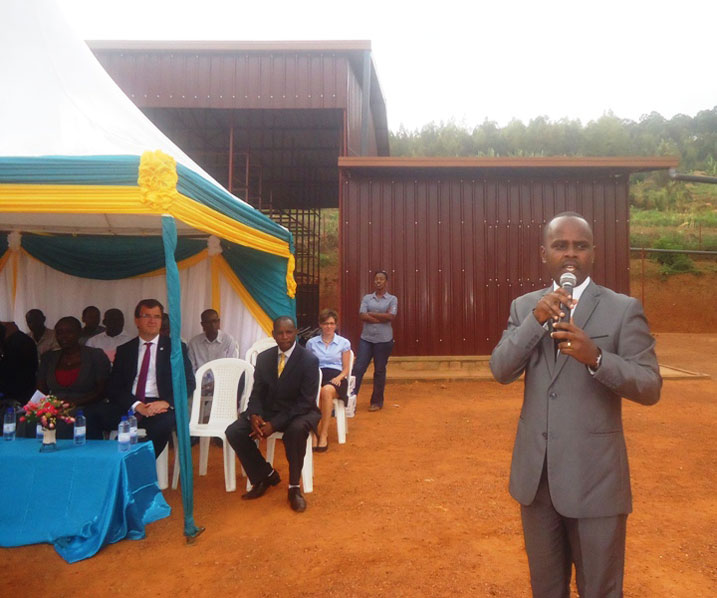 Umunyamabanga Uhoraho muri MINAGRI, Tony Nsanganira, asanga ibikorwa byagezweho mu mushinga LWH-RSSP ari ibyo kwishimira.