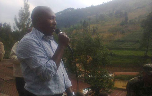 Umunyamabanga nshingwa bikorwa w'umurenge wa Kinyababa avuga ko bari gushaka icyo bakorera Rukundo kuburyo atazongera gukora urugomo.