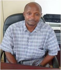 Umunyamabanga mukuru wa FERWAFA, Gasingwa Michel.